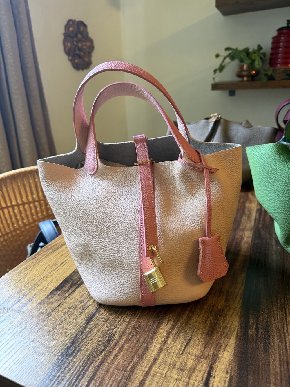 Lot of 7 Mini Handbags made with GENUINE Cowhide Leather - Picture 7 of 17